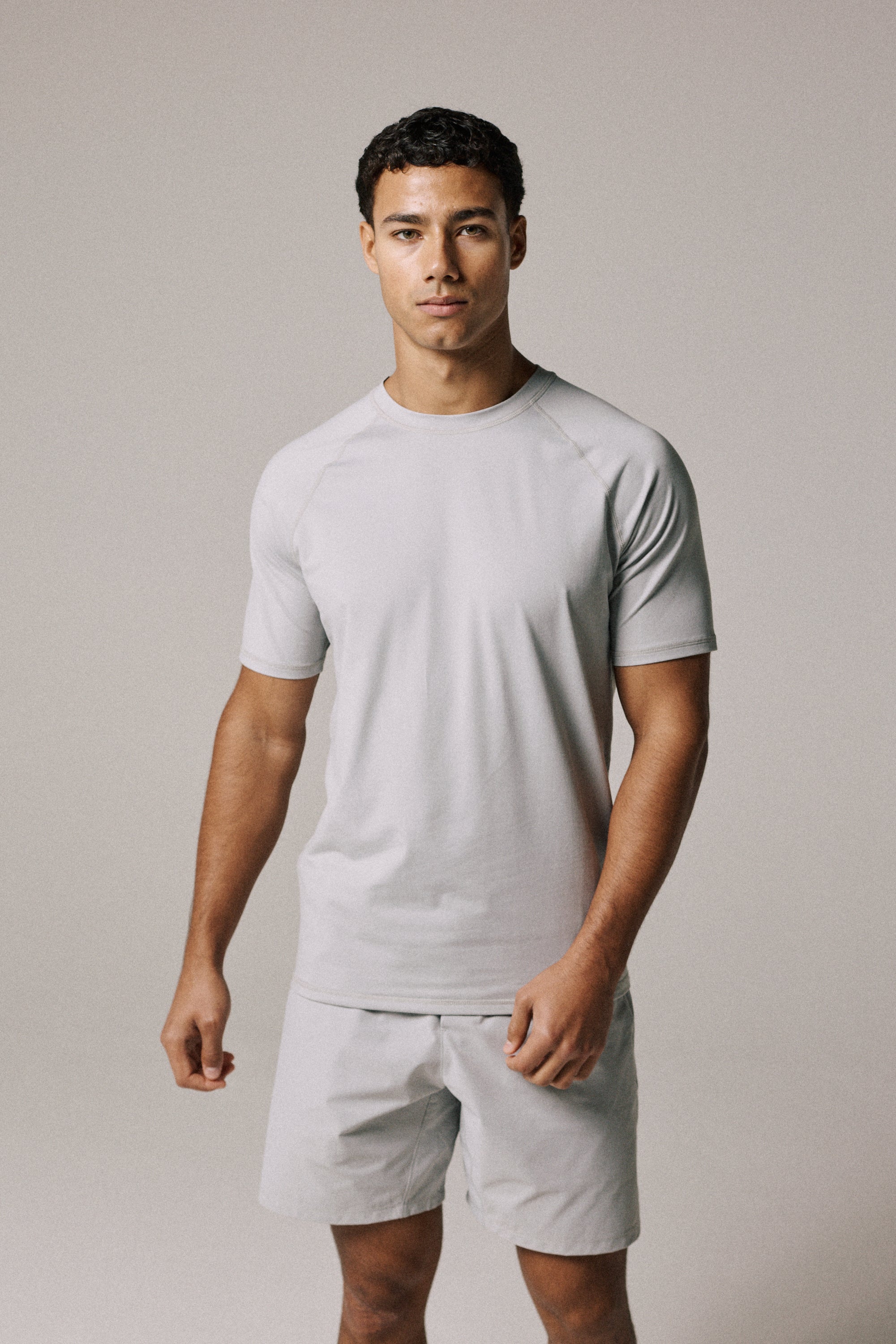 CORE T-SHIRT