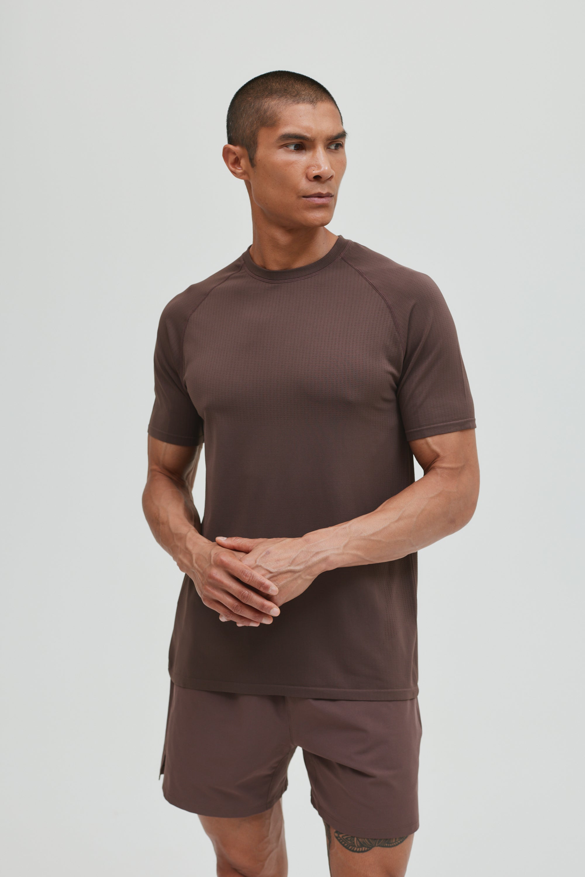 CORE SEAMLESS T-SHIRT