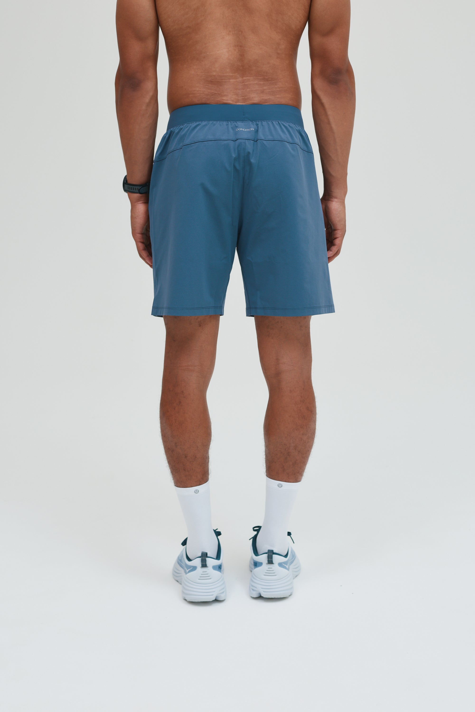 CORE SHORT 7"