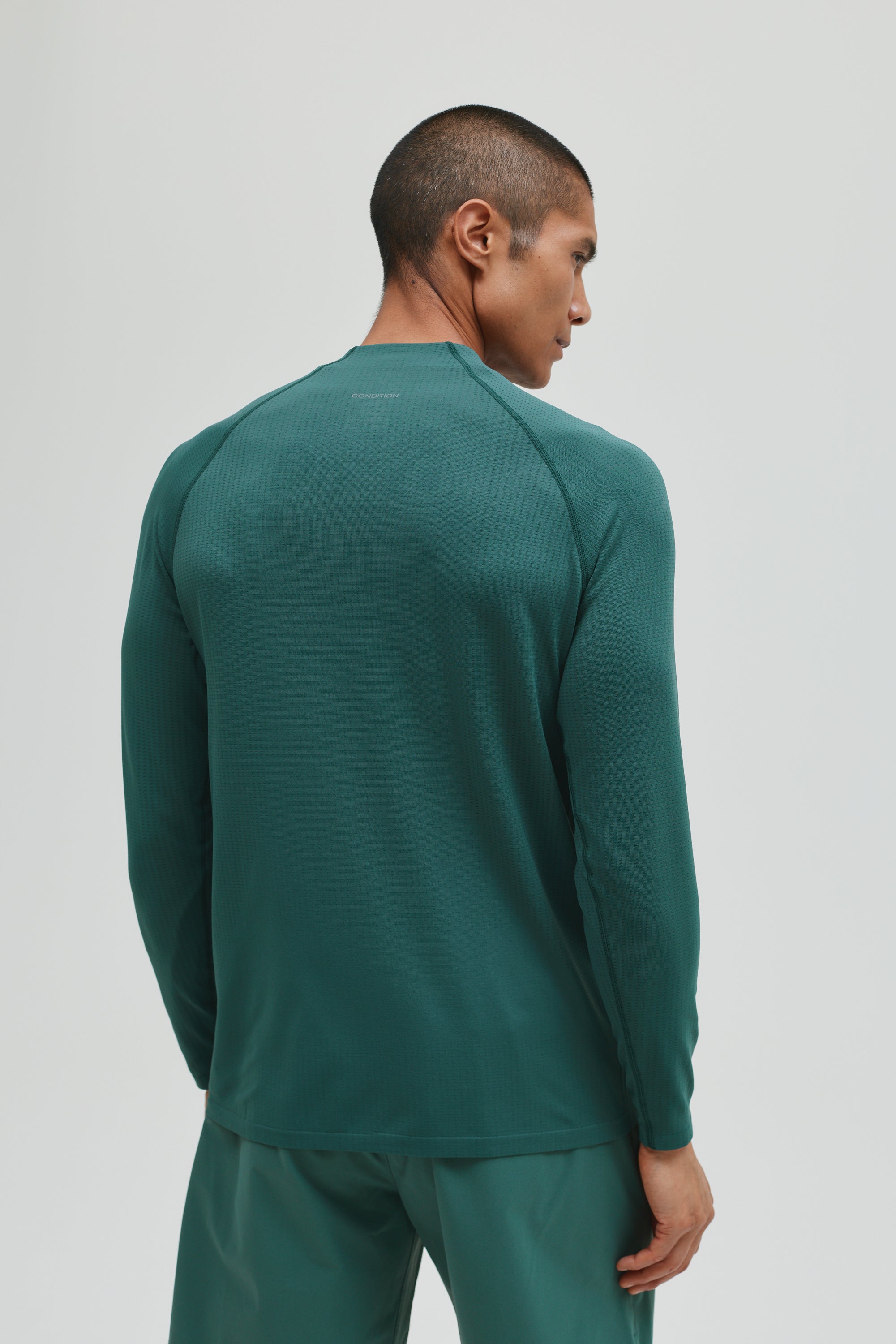 CORE SEAMLESS QUARTER ZIP