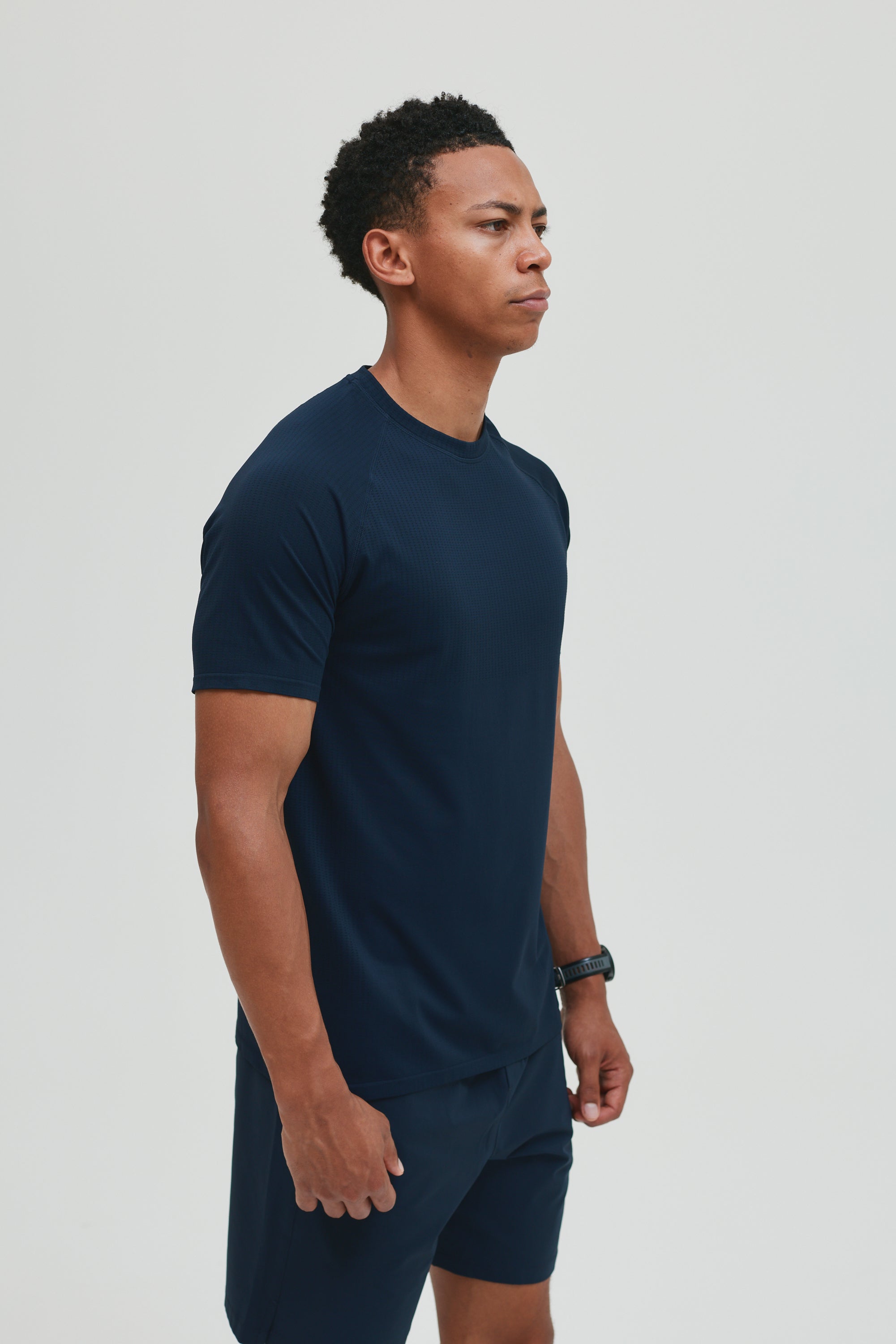CORE SEAMLESS T-SHIRT