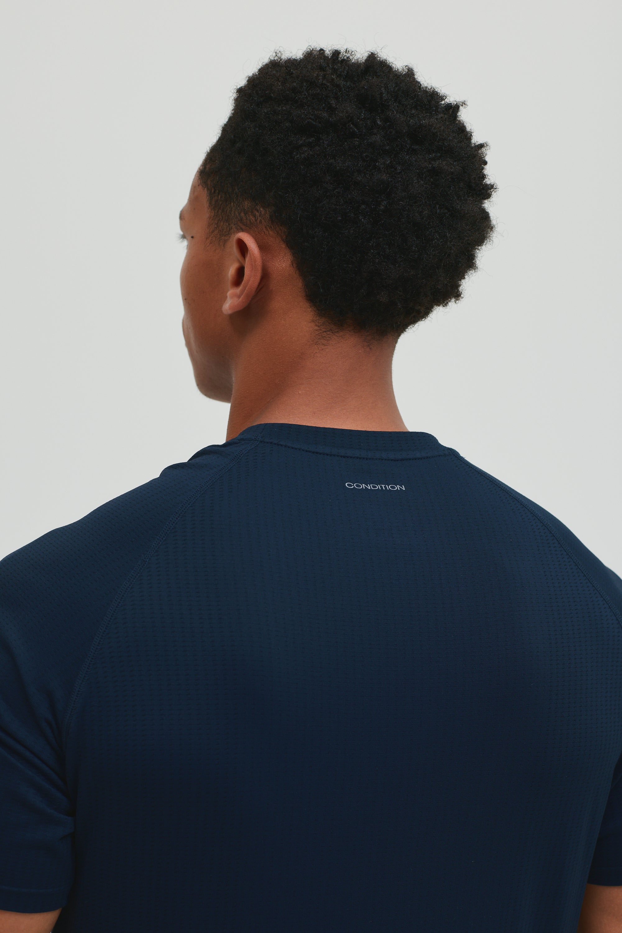 CORE SEAMLESS T-SHIRT