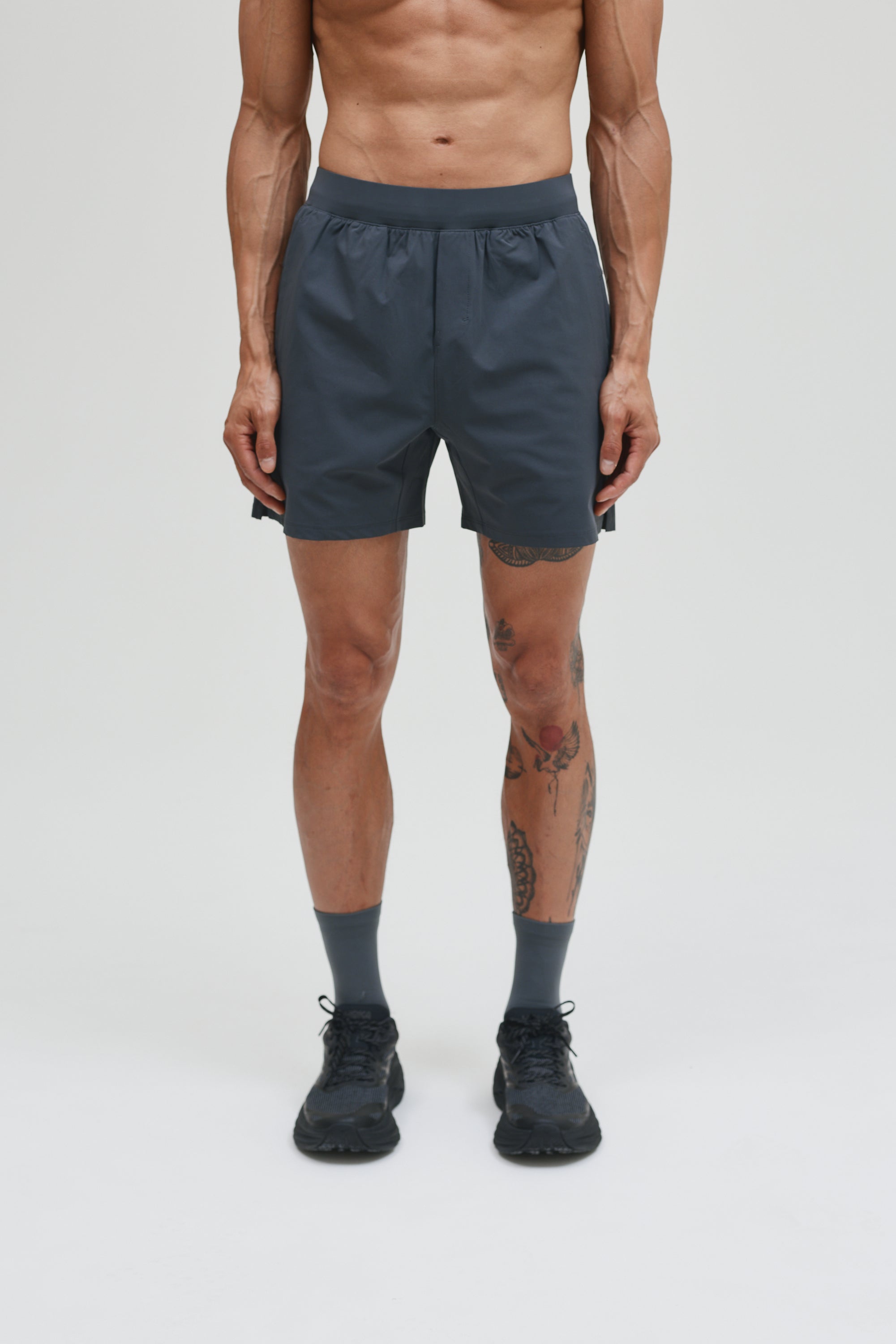 CORE SHORT 5"