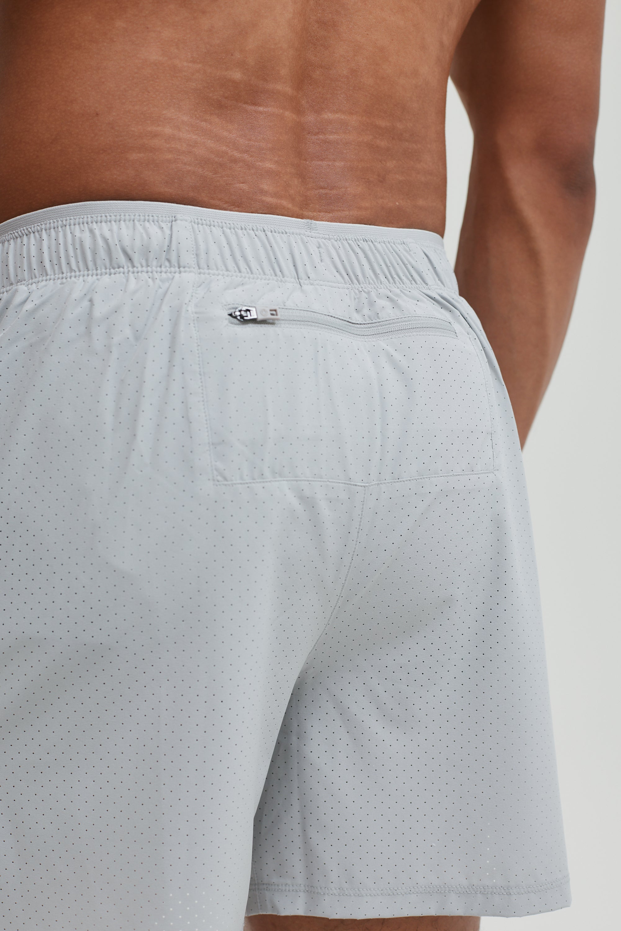 AERO SHORT