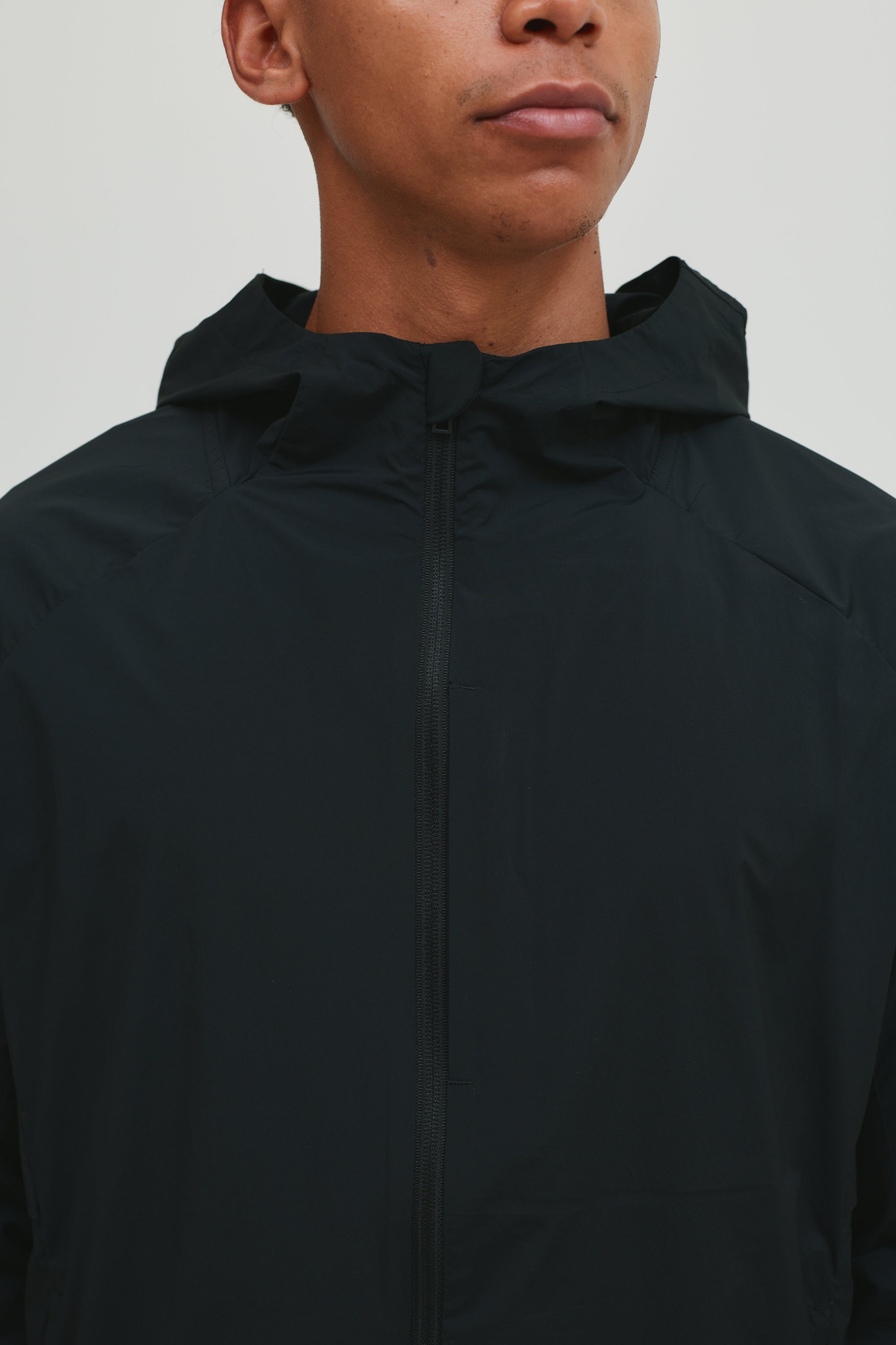 AERO WINDBREAKER