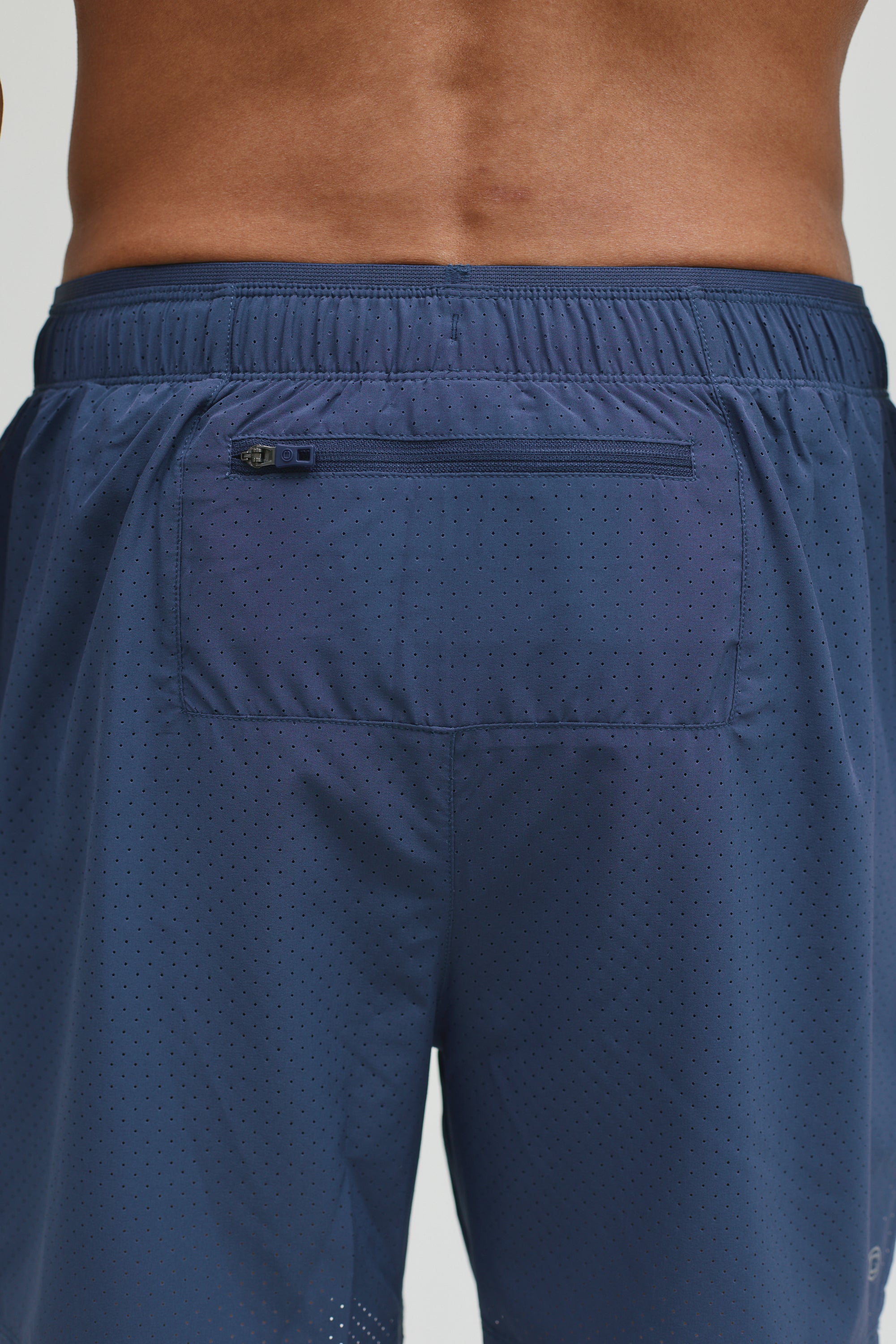 AERO SHORT