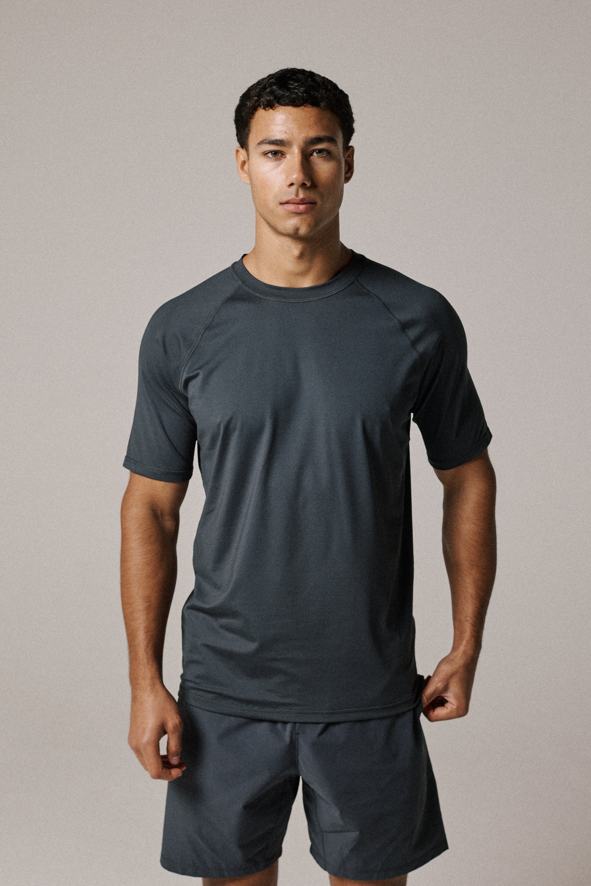 CORE SHORT + TSHIRT