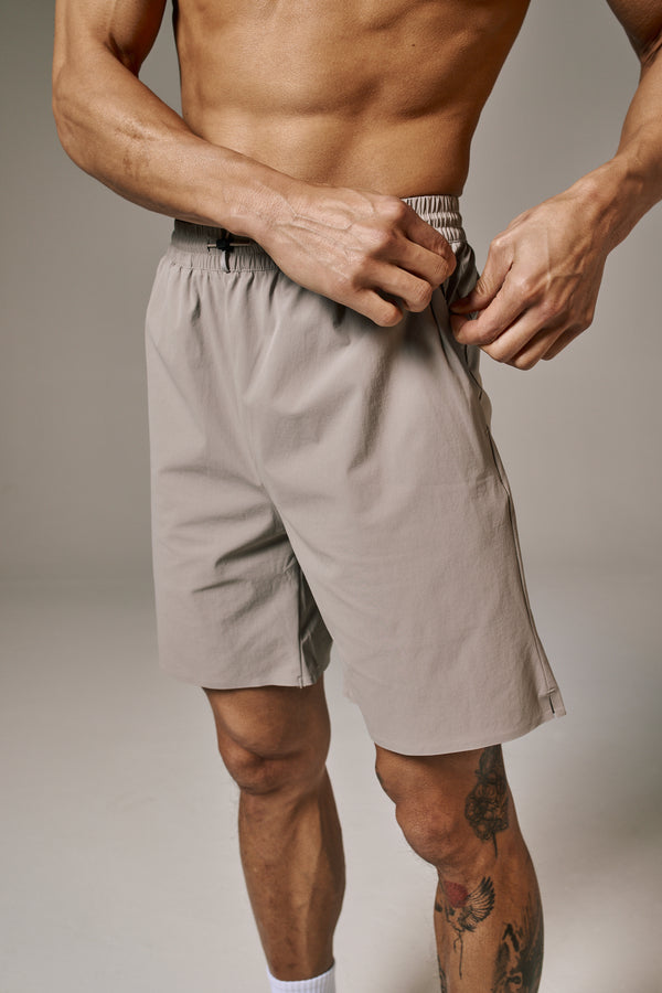 EVERYDAY TRAINING SHORT 7"