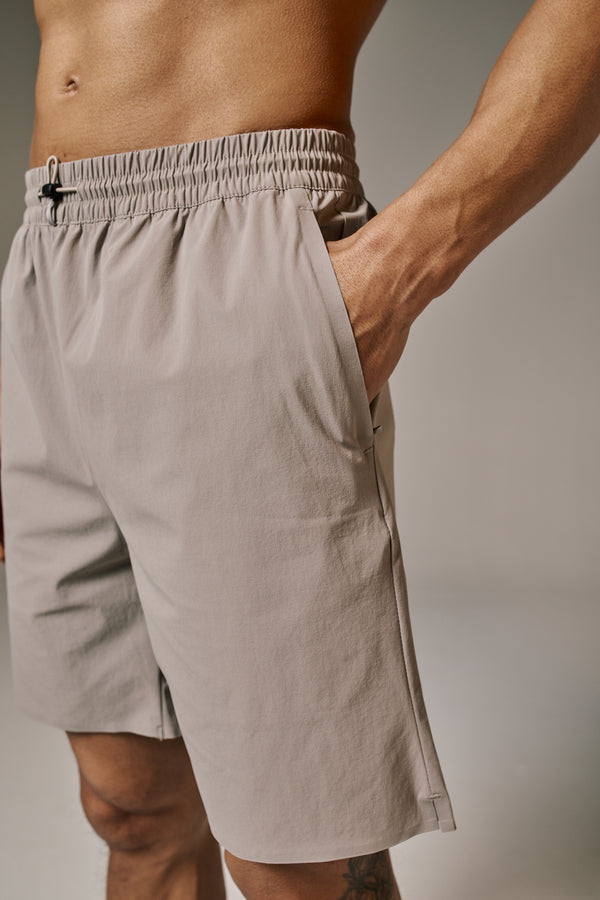 EVERYDAY TRAINING SHORT 7"