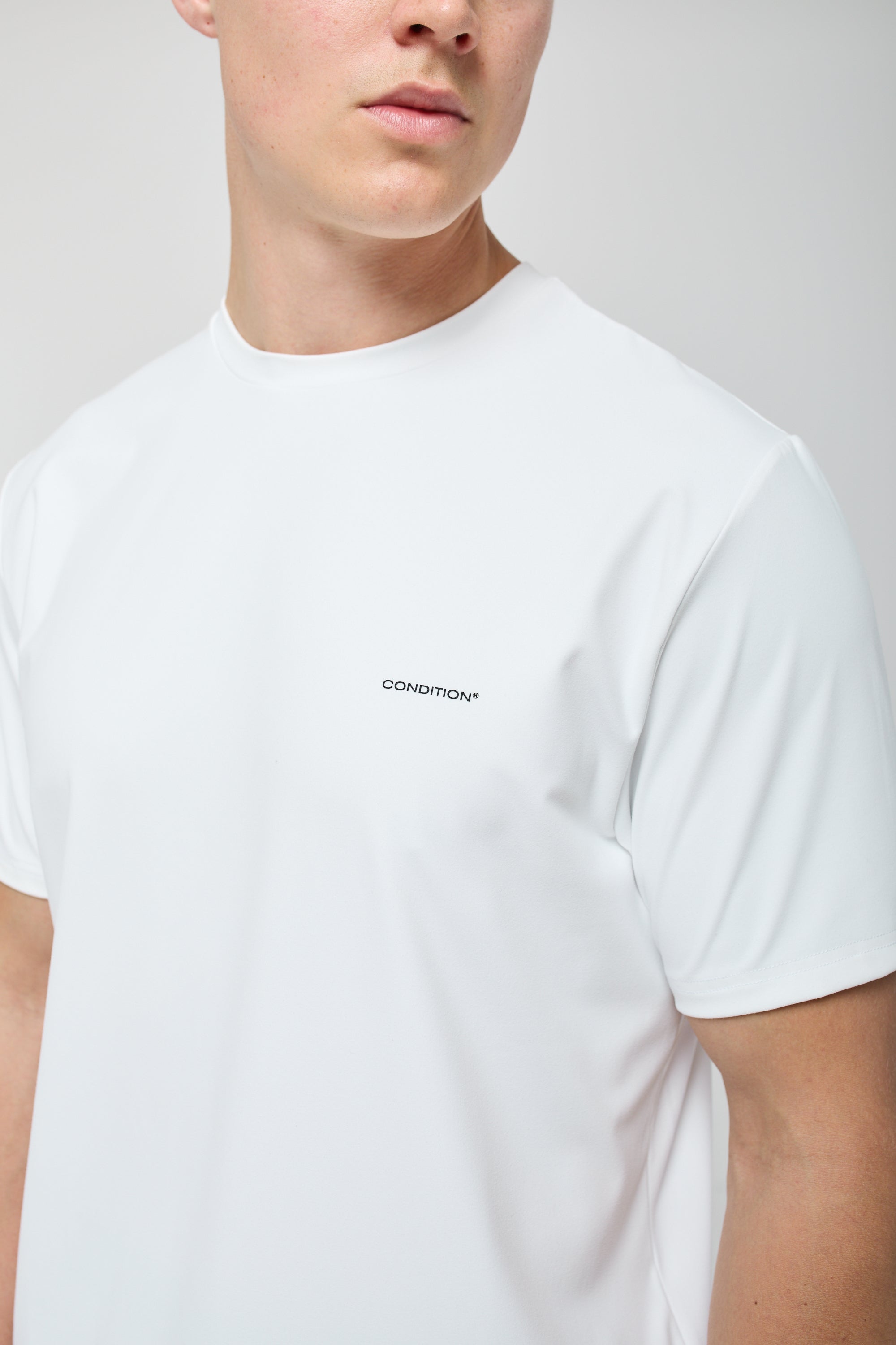 EVERYDAY T-SHIRT - WHITE