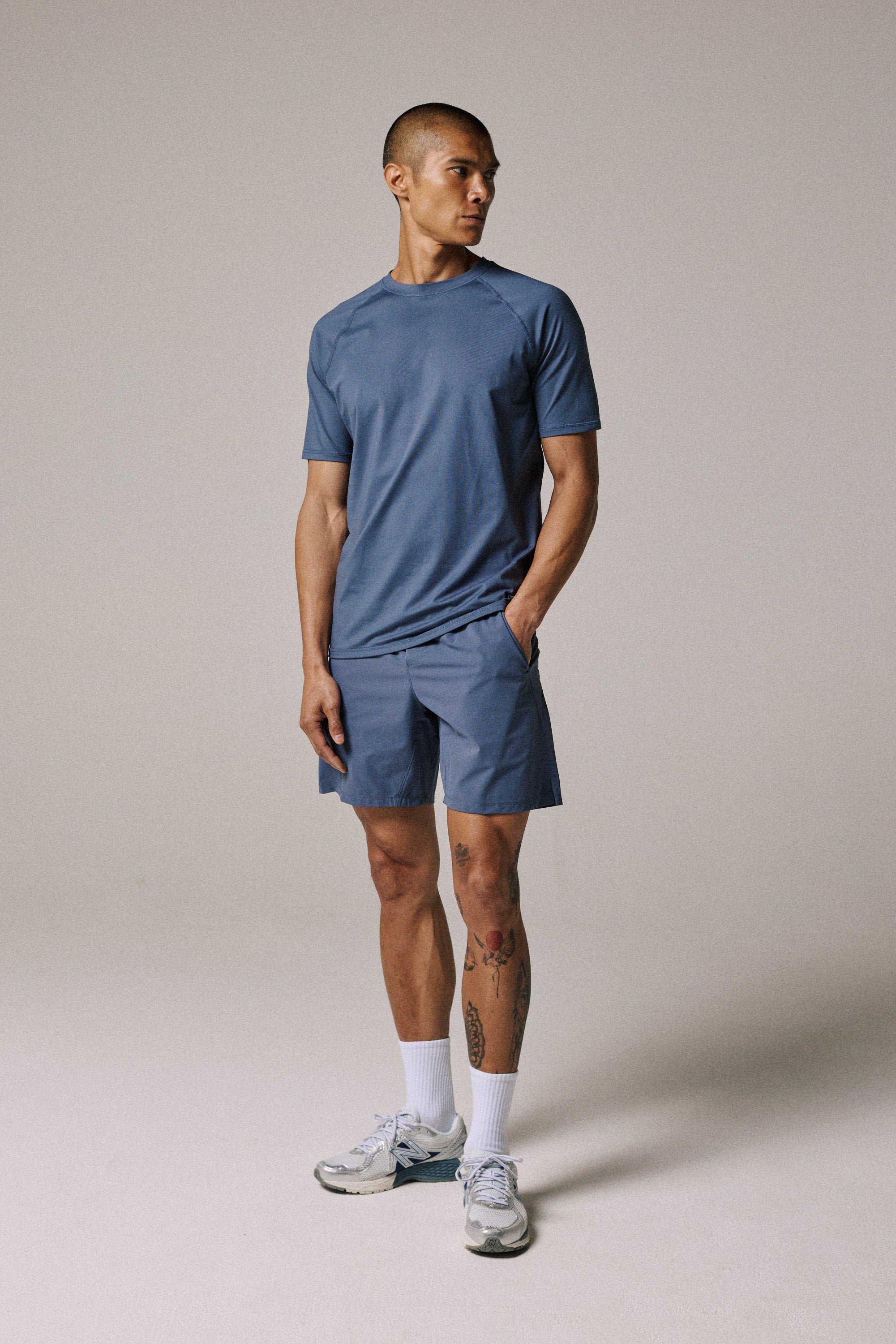 CORE T-SHIRT