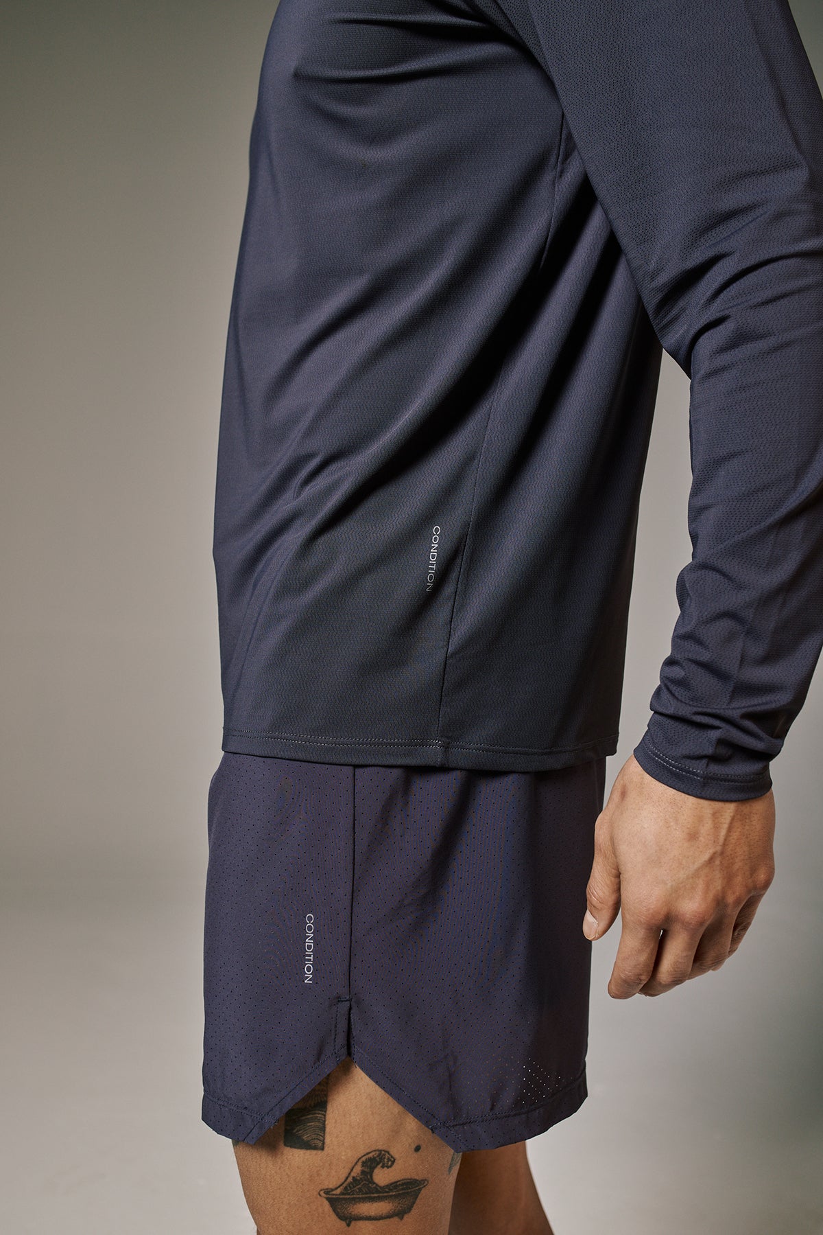 AERO LONG SLEEVE T-SHIRT