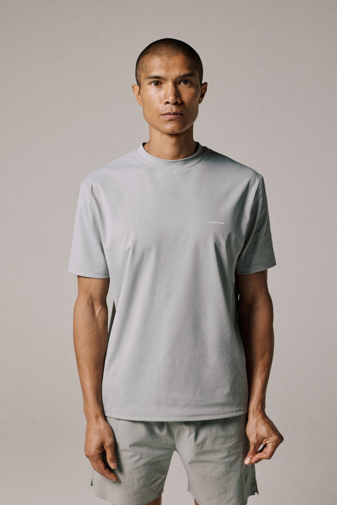 EVERYDAY SHORT + T-SHIRT