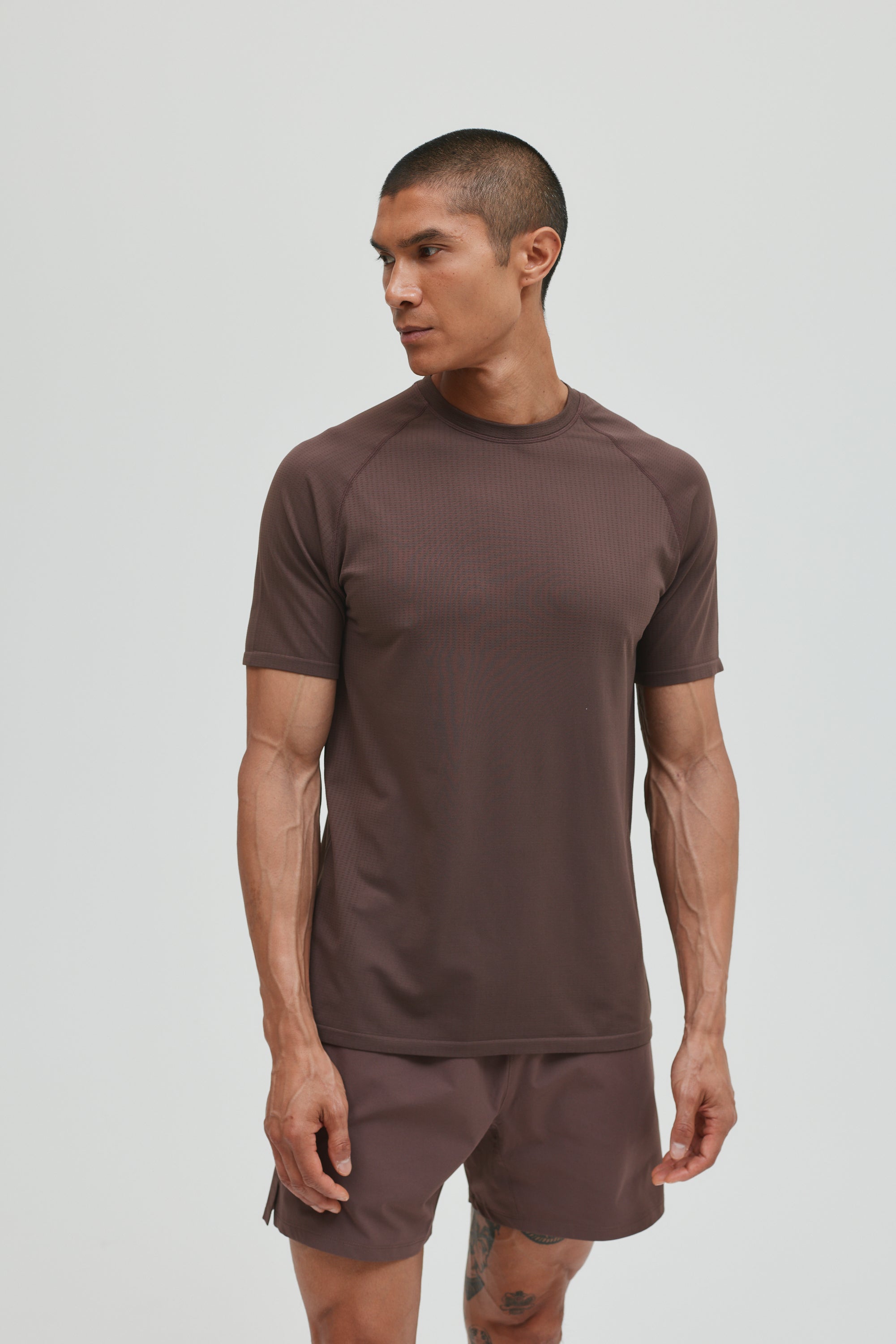 CORE SEAMLESS T-SHIRT