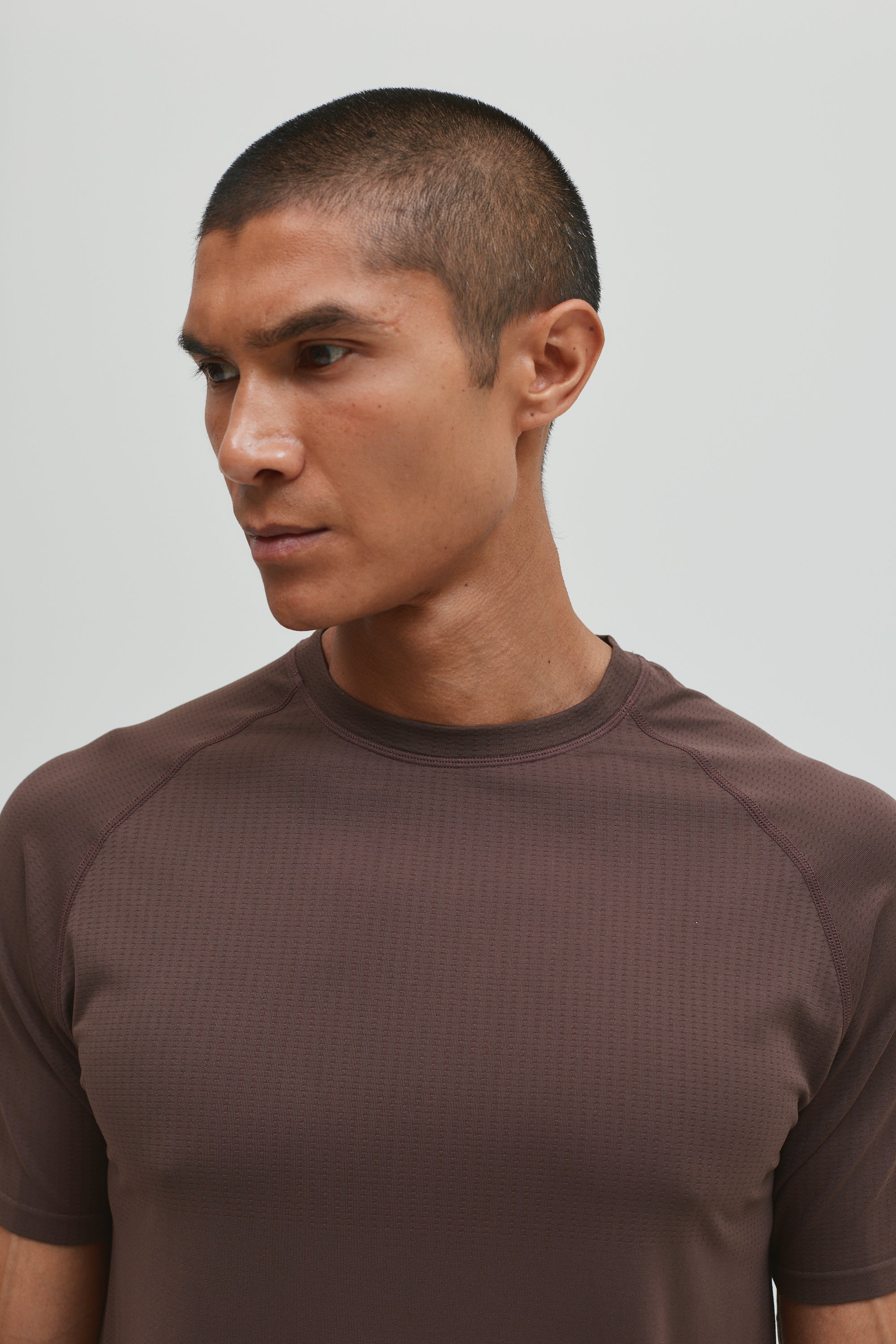 CORE SEAMLESS T-SHIRT