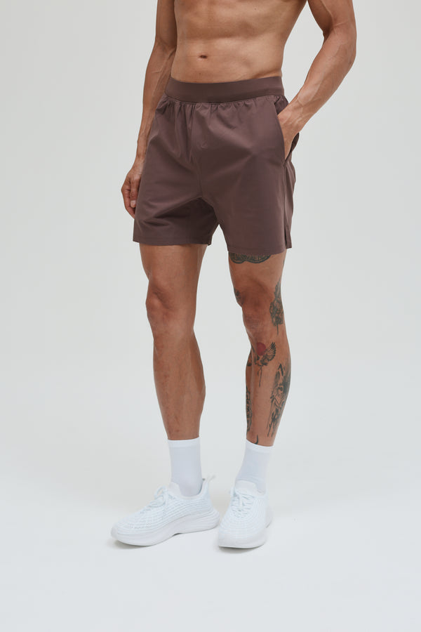 CORE SHORT 5"