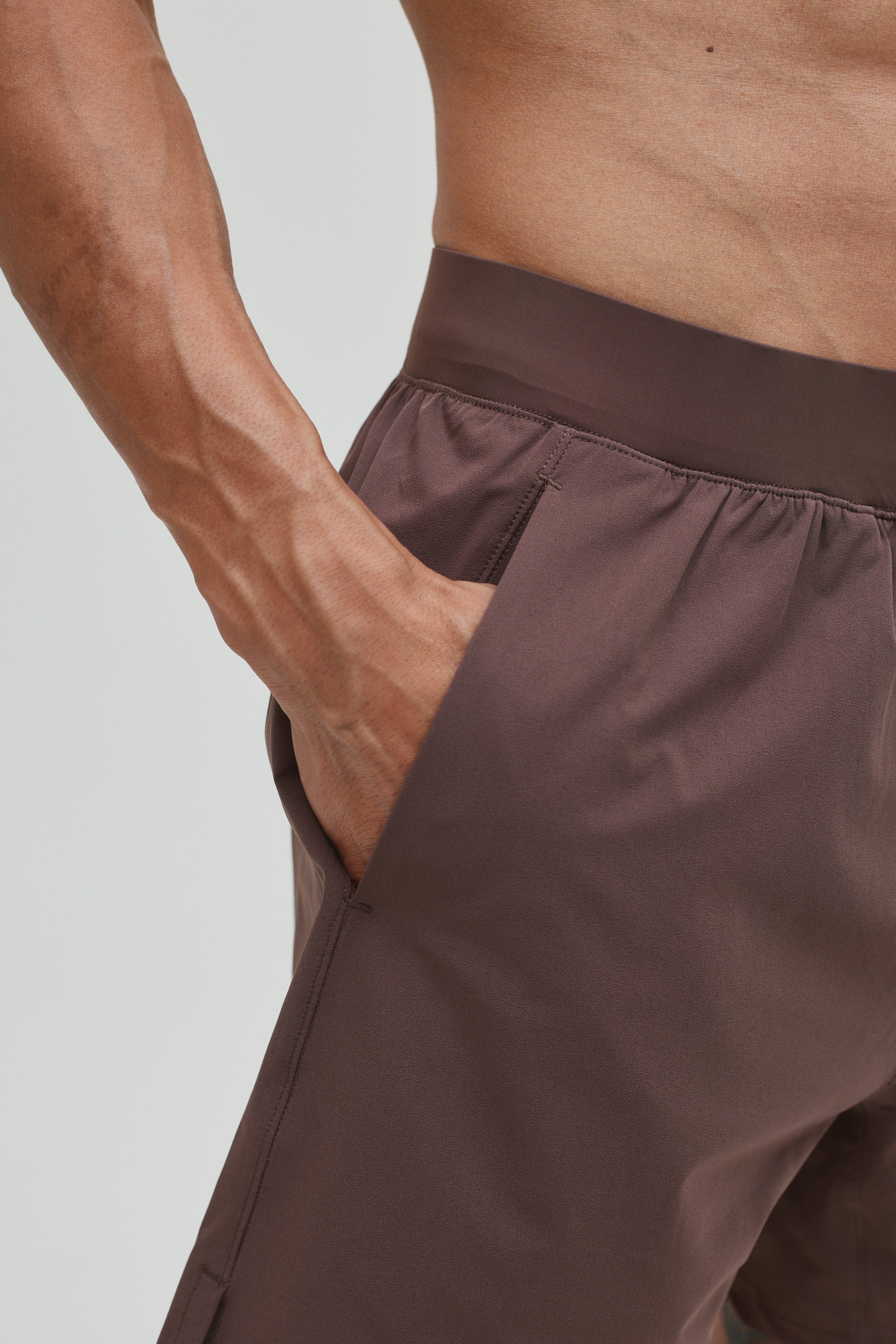 CORE SHORT 5"
