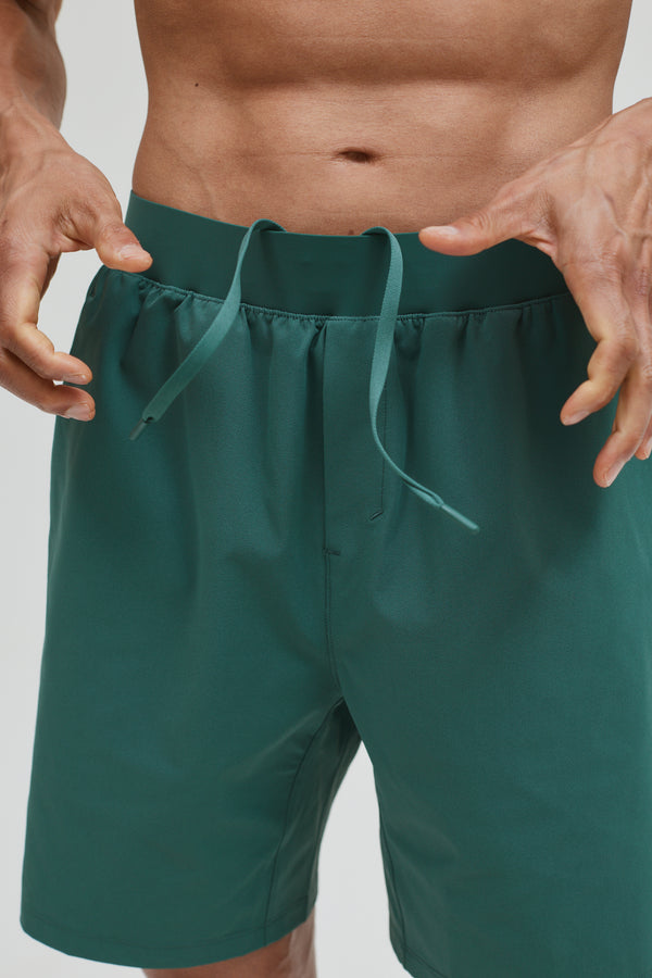 CORE SHORT 7"