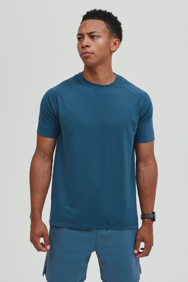 CORE SEAMLESS T-SHIRT