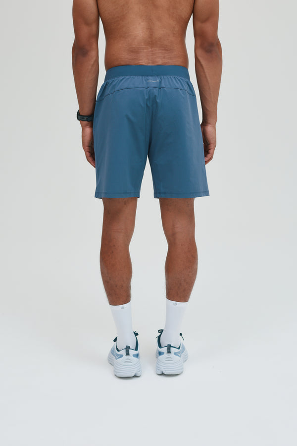 CORE SHORT 7"