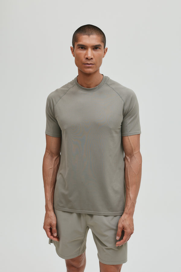 CORE SEAMLESS T-SHIRT