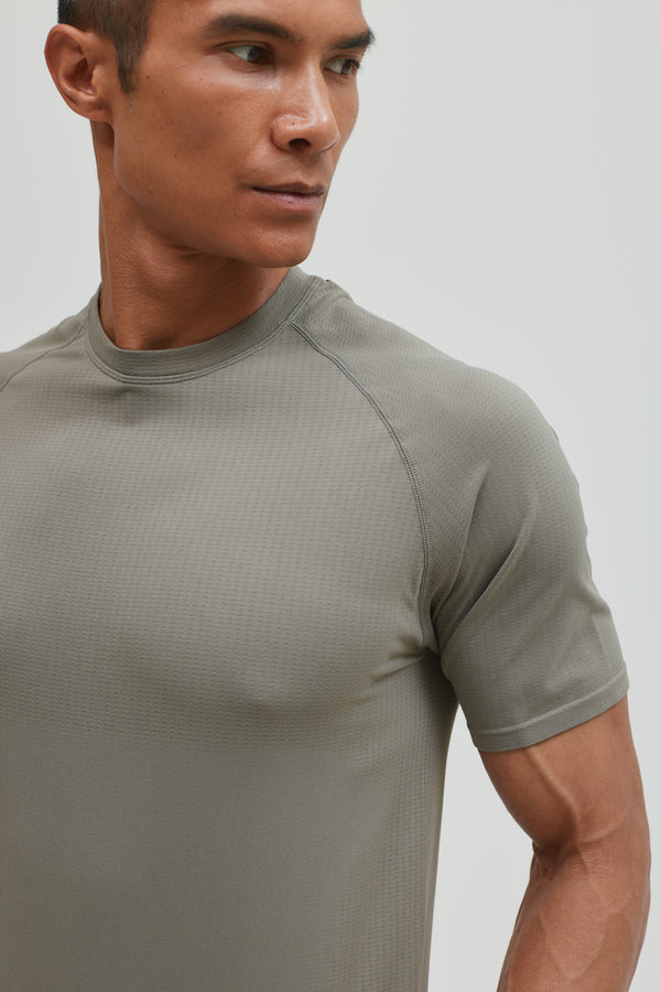 CORE SEAMLESS T-SHIRT