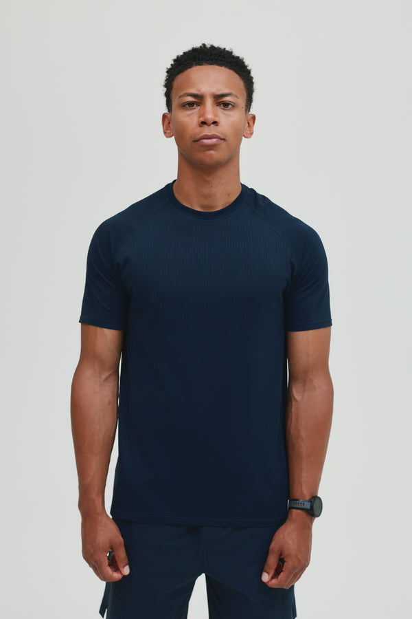 CORE SEAMLESS T-SHIRT