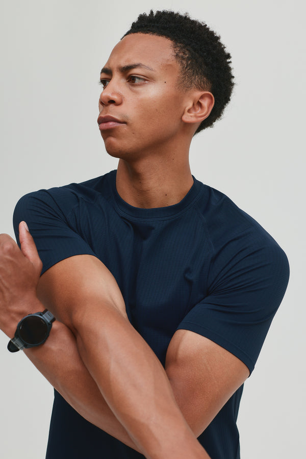 CORE SEAMLESS T-SHIRT