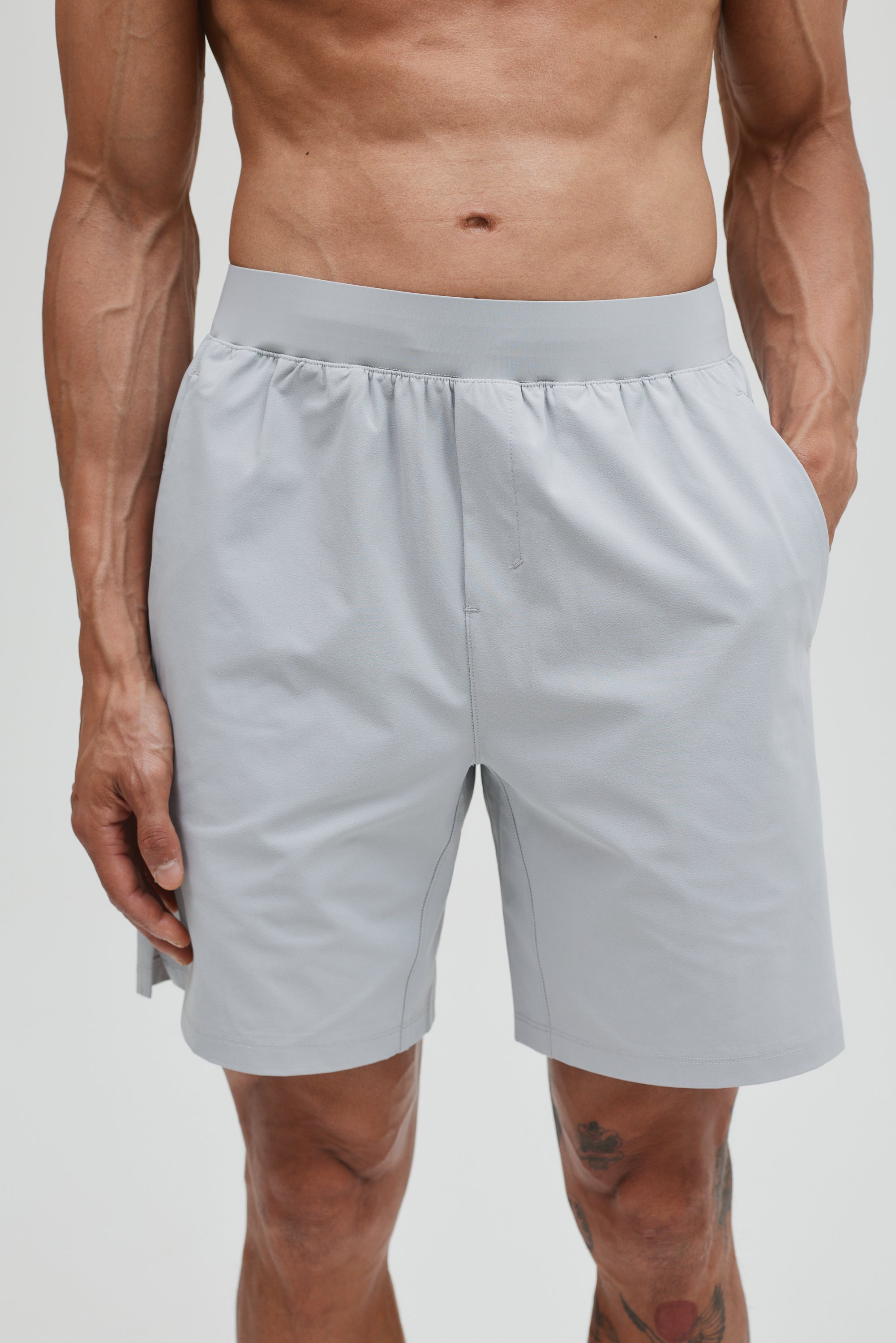 CORE SHORT 7"