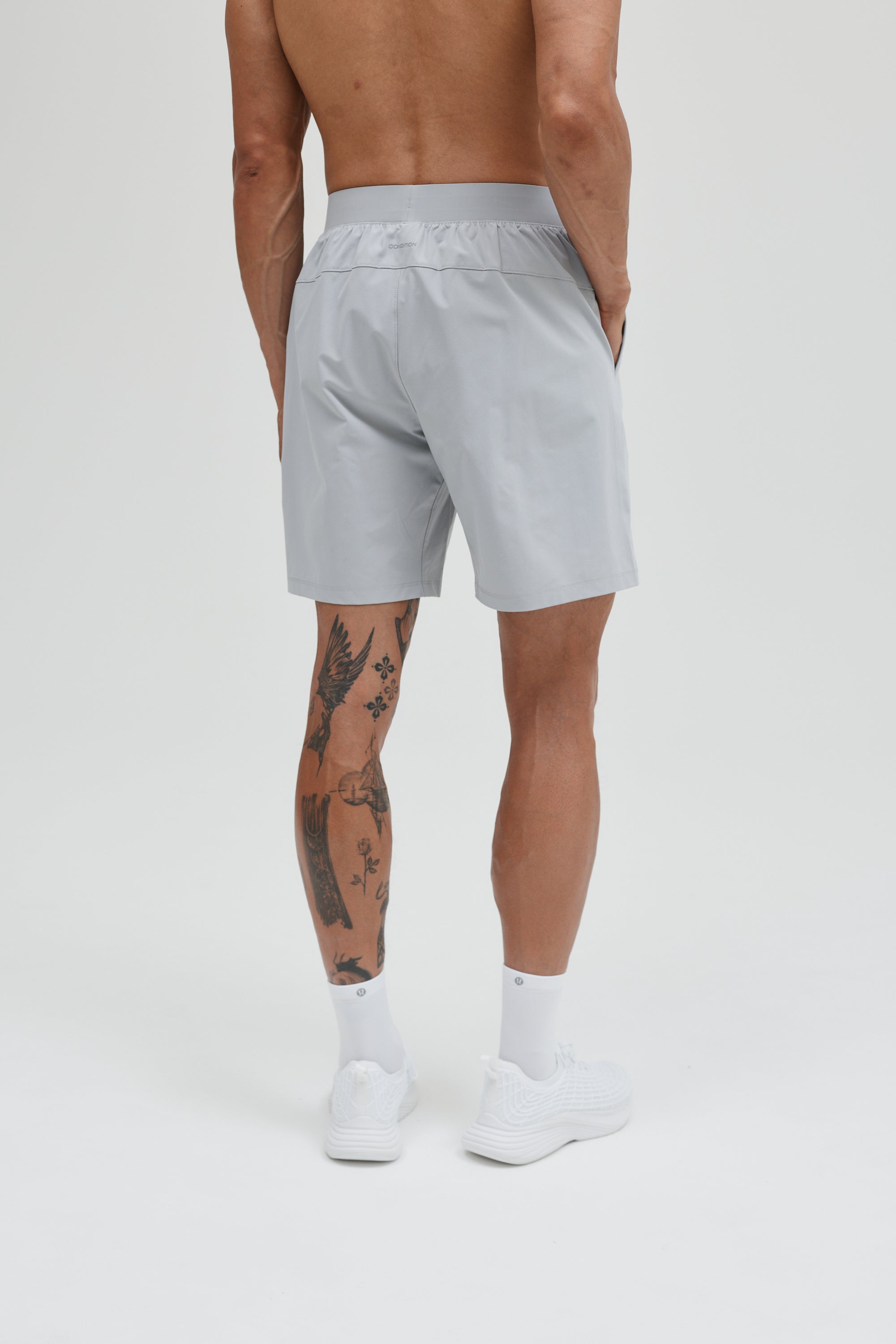 CORE SHORT 7"