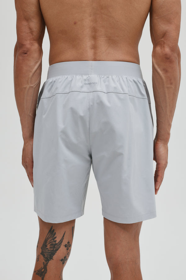 CORE SHORT 7"