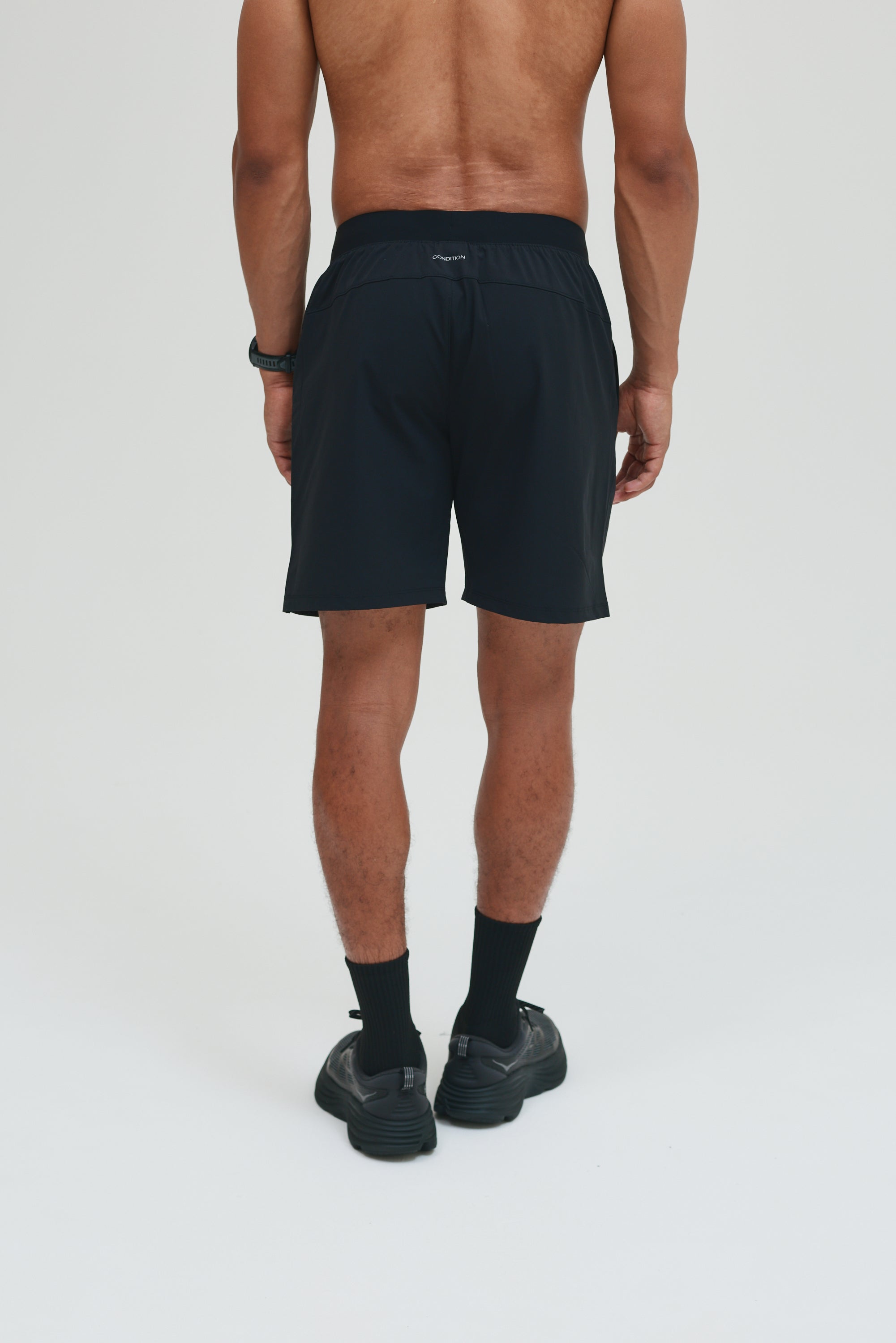 CORE SHORT 7"