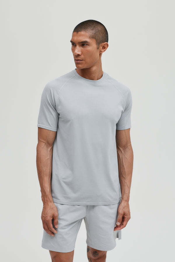 CORE SEAMLESS T-SHIRT