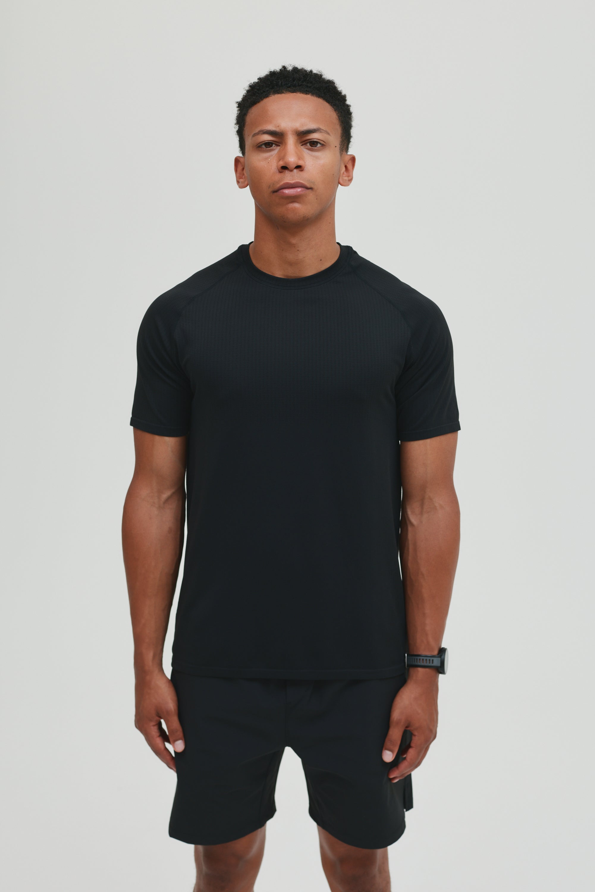 CORE SEAMLESS T-SHIRT