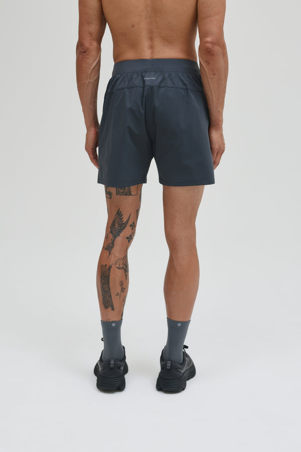 CORE SHORT 5"