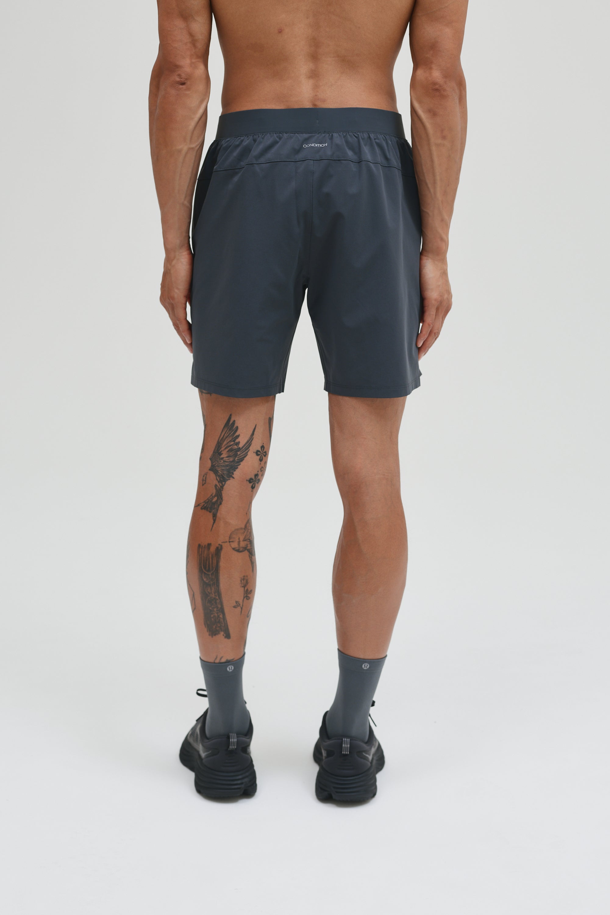 CORE SHORT 7"