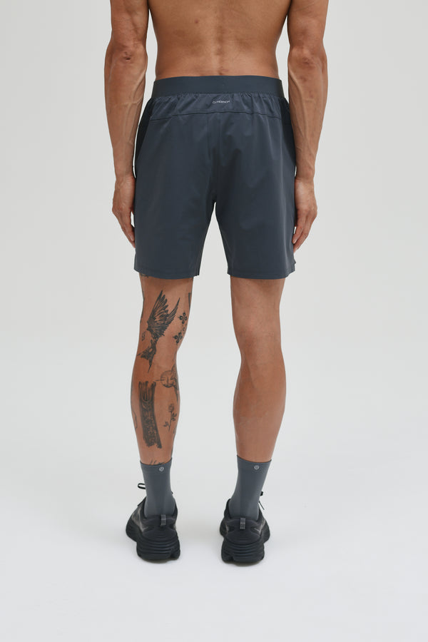 CORE SHORT 7"