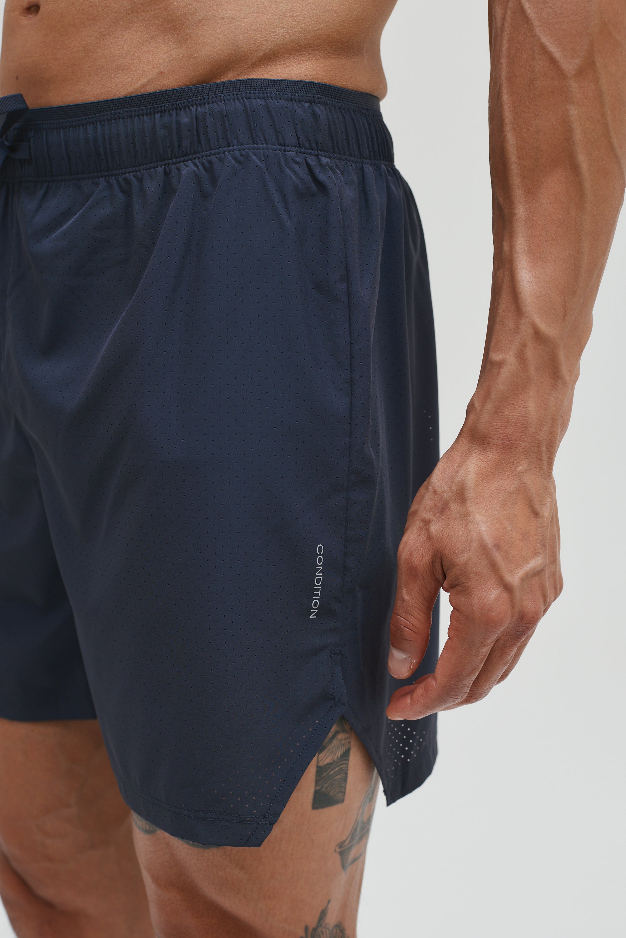AERO SHORT