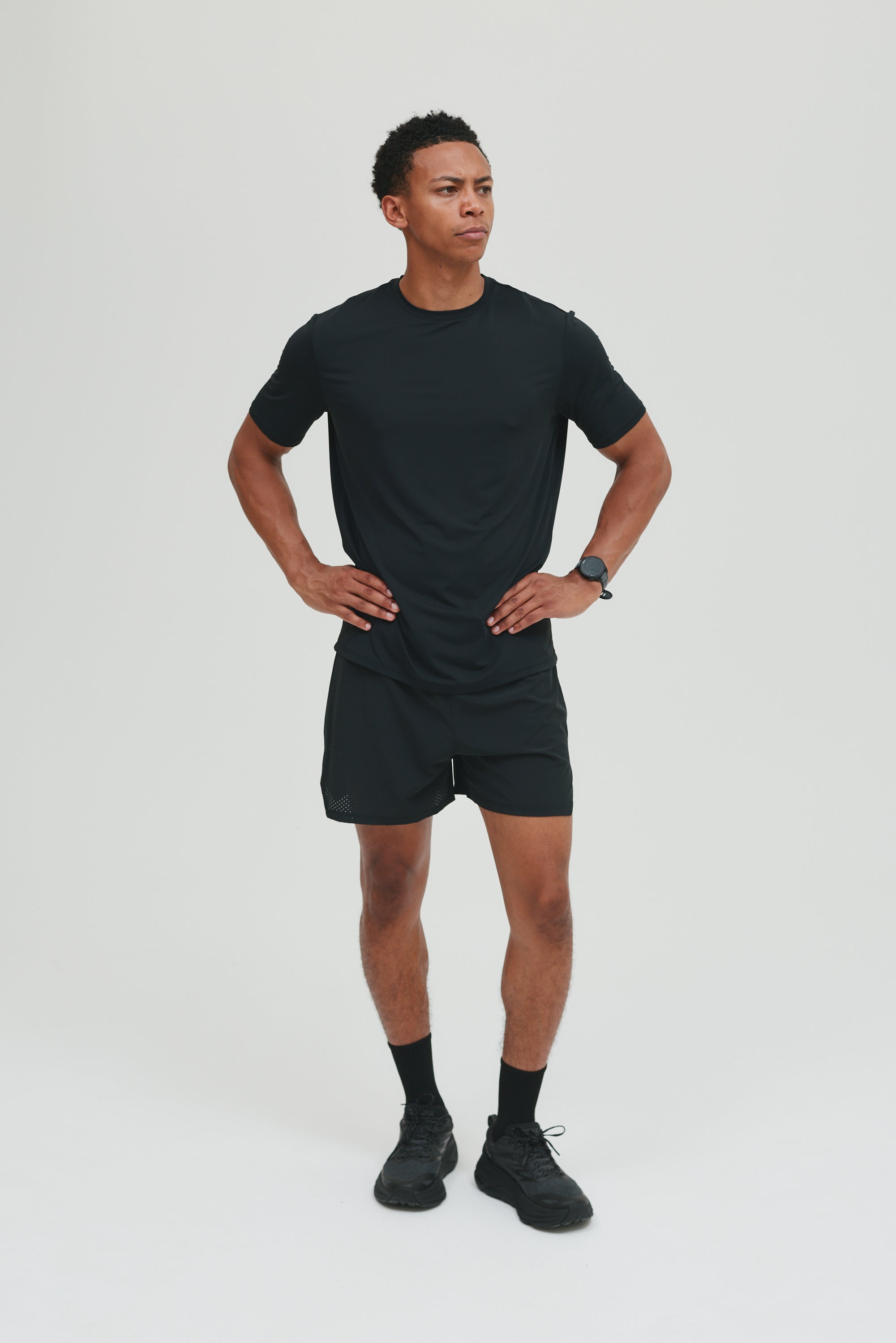 AERO SHORT + T-SHIRT