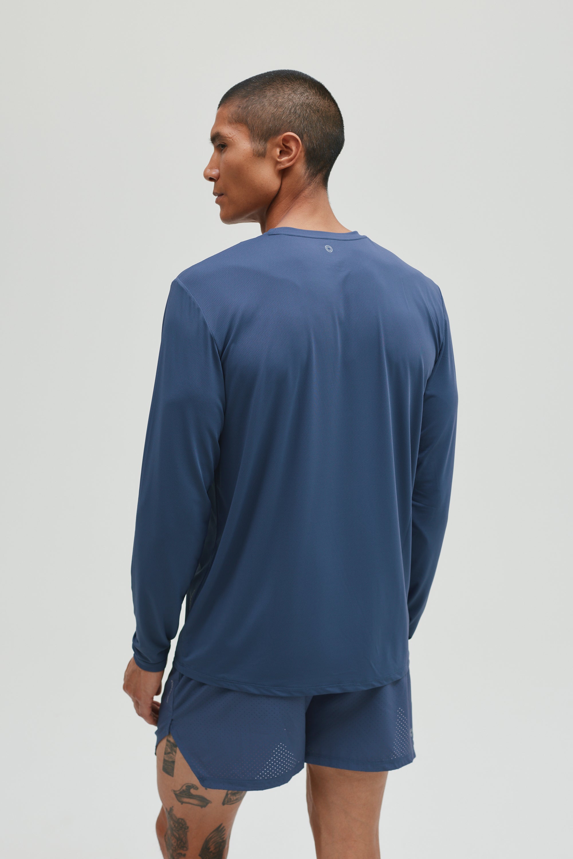 AERO LONG SLEEVE T-SHIRT