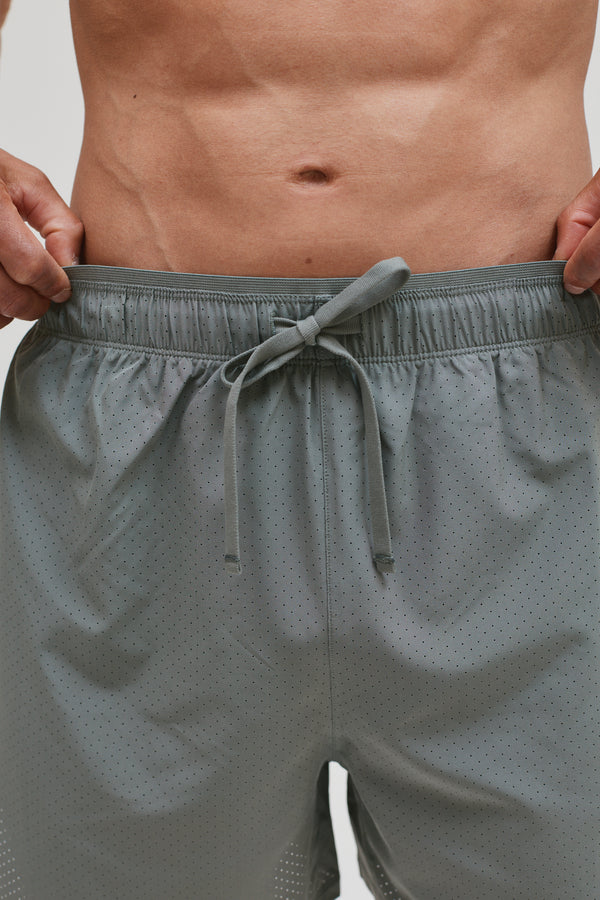 AERO SHORT