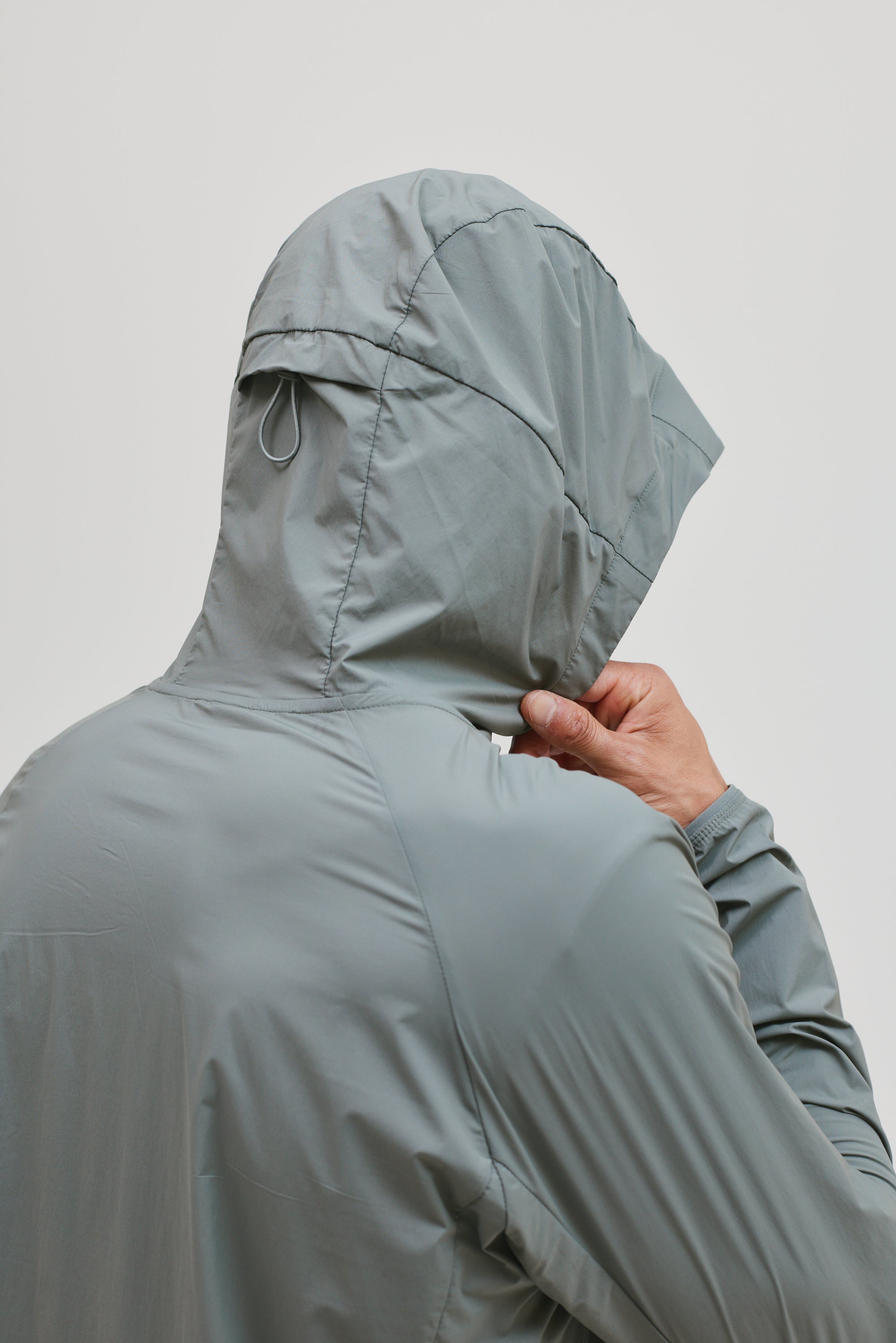 AERO WINDBREAKER