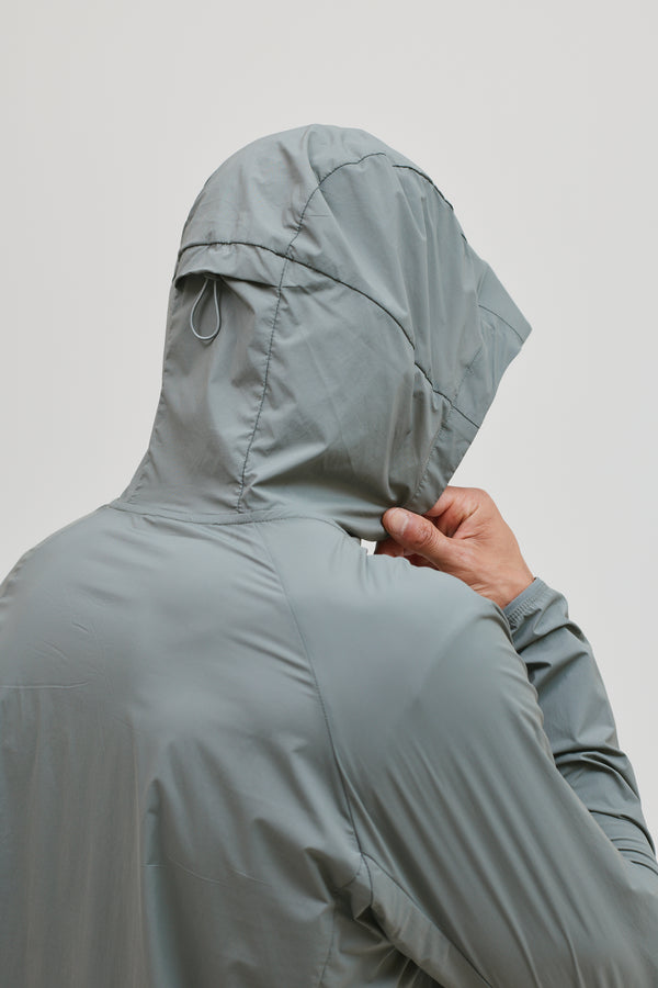 AERO WINDBREAKER