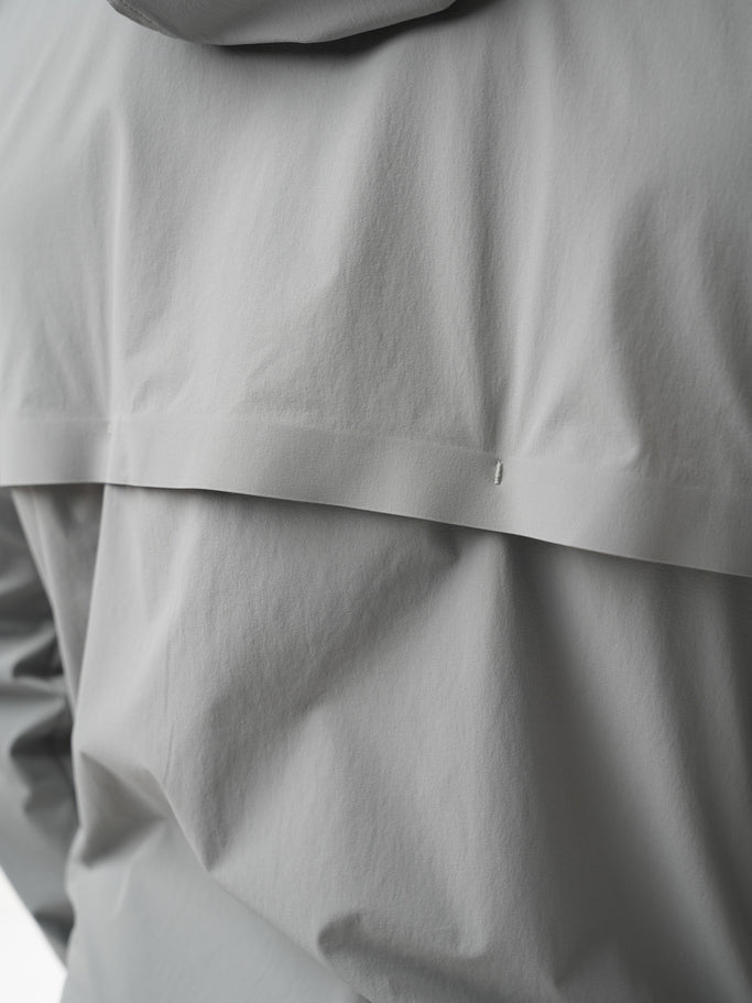 NYLON WINDBREAKER