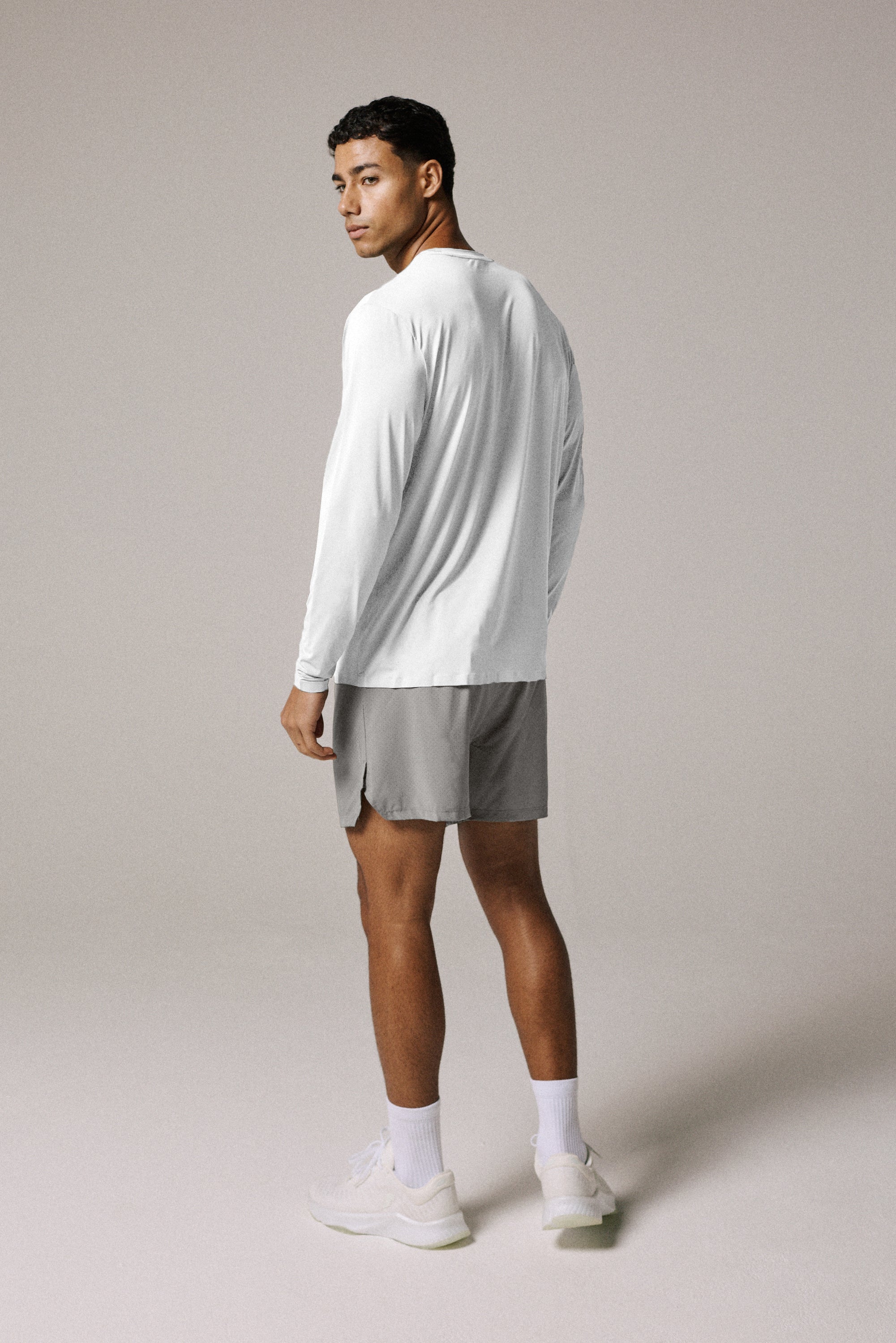 AERO LONG SLEEVE T-SHIRT