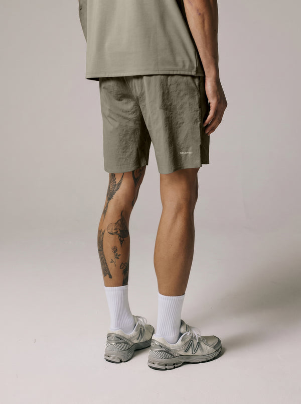 EVERYDAY TRAINING SHORT 7"